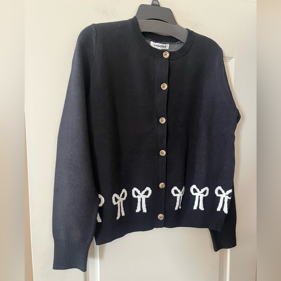 Vigoss Black Cardigan Sweater with White Bow Detail Mixed Media Women’s Size L - Picture 9 of 12